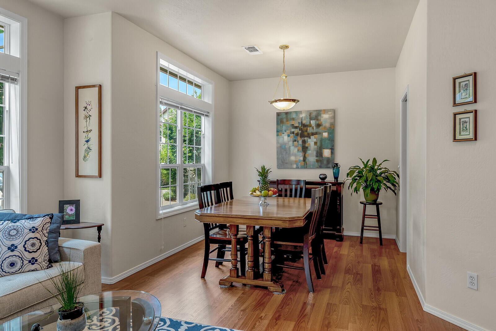Court On Mary Jane, The - Residential