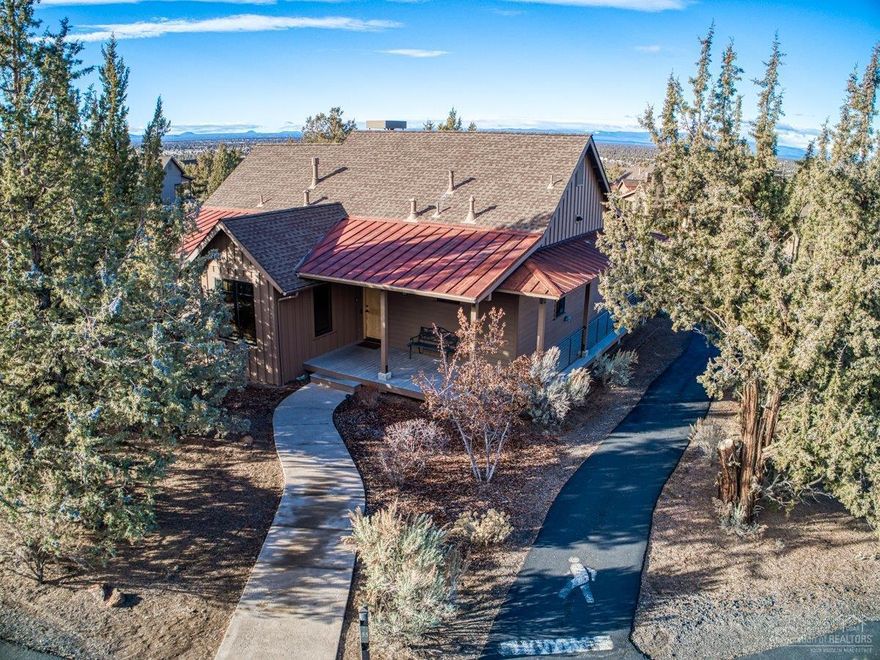 Gorgeous Brasada Ranch Luxury Cabin, fully furnished with rich finishes and large outdoor covered deck with beautiful views of the Cascade Mountains and a lovely natural desert landscape. This cabin features hardwood floors, stone fireplaces, granite kitchen countertops with stainless steel appliances. Enjoy all of the benefits of Membership; Athletic Center with multiple pools, waterslide and lazy river, equestrian center, 18-hole, award winning golf course, Spa Brasada, restaurants, hiking, biking and horse trail system, tennis courts, fishing and much more. <br>