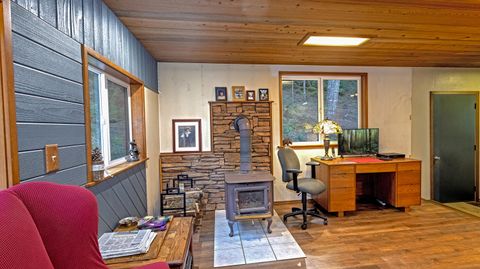 Tiny photo for 4901 Thompson Creek Road, Selma, OR 97538 (MLS # 220217110)