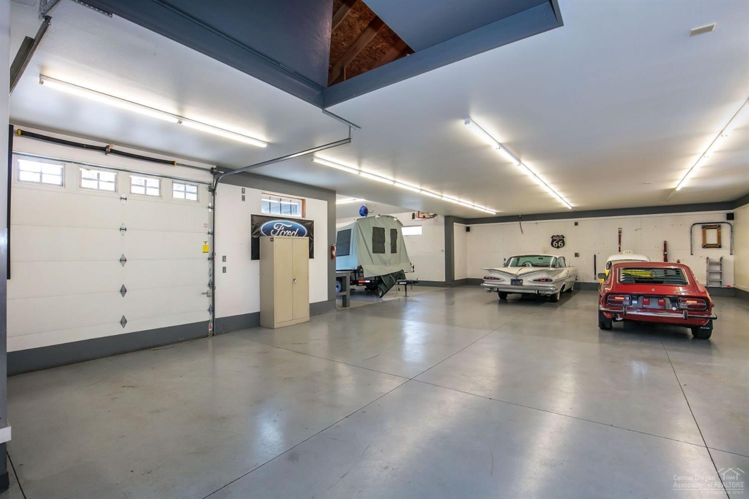 Squaw Creek Canyon - Residential