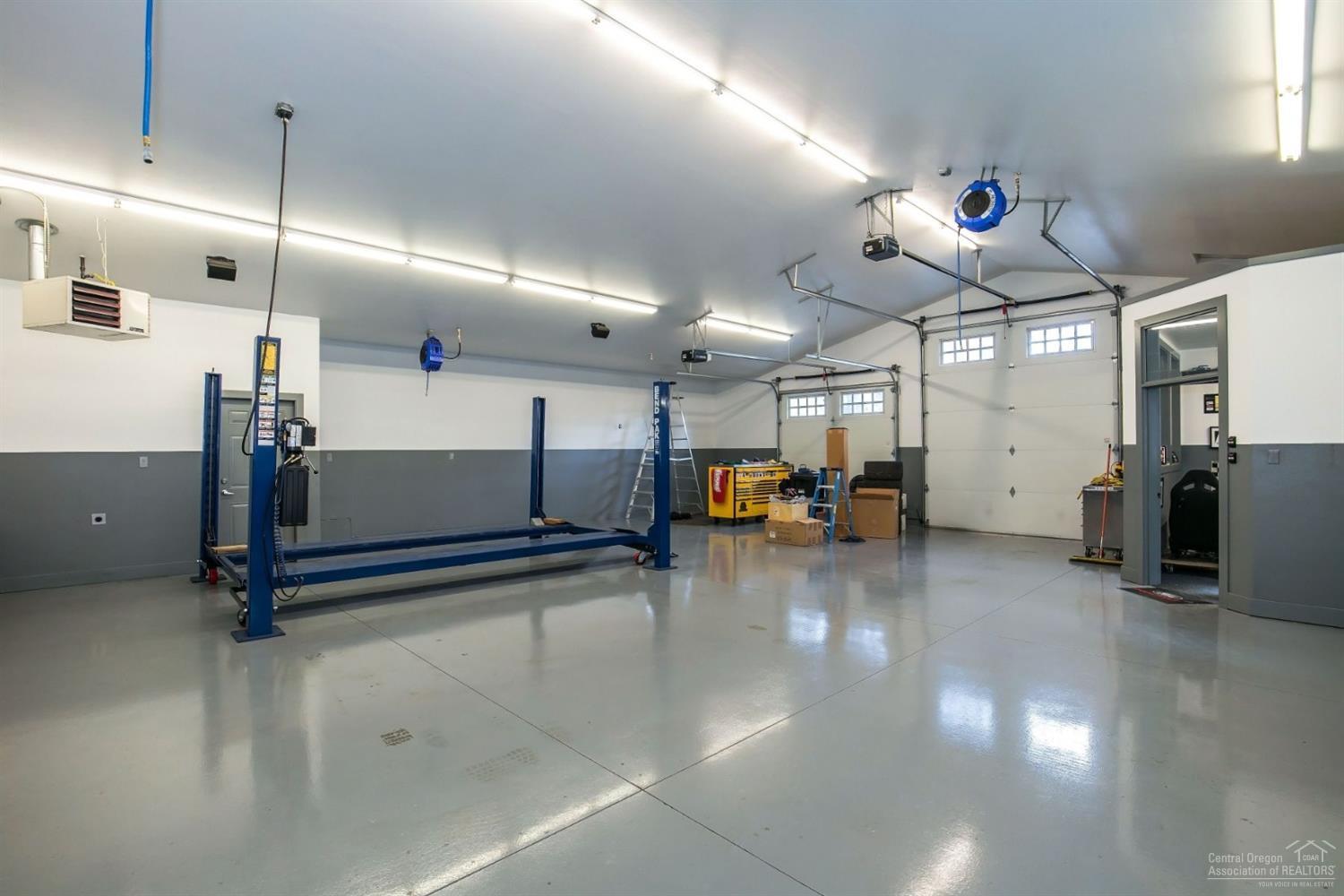 Squaw Creek Canyon - Residential