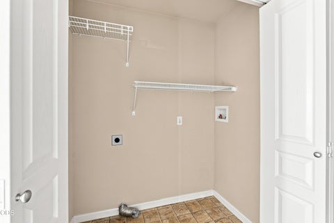 Tiny photo for 417 NW 27th Street, Redmond, OR 97756 (MLS # 220227384)
