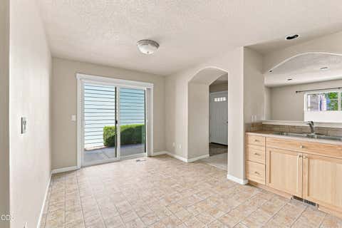 Tiny photo for 417 NW 27th Street, Redmond, OR 97756 (MLS # 220227384)