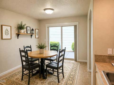 Tiny photo for 417 NW 27th Street, Redmond, OR 97756 (MLS # 220227384)