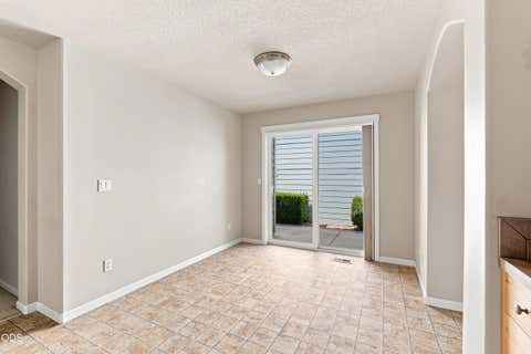 Tiny photo for 417 NW 27th Street, Redmond, OR 97756 (MLS # 220227384)