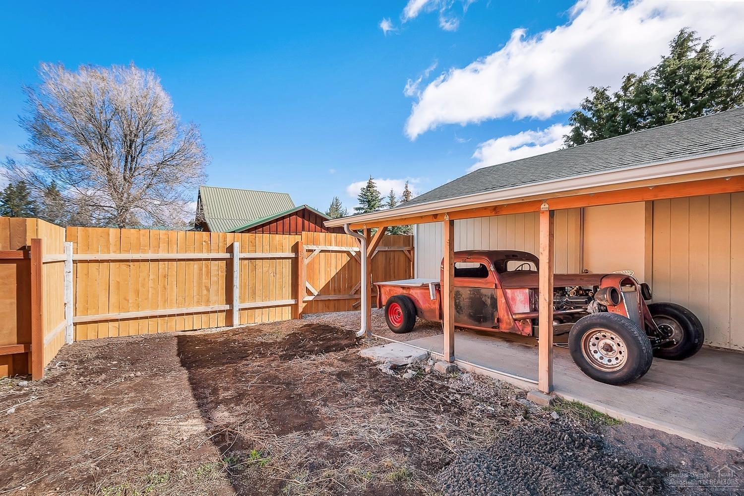 Spring Meadow - Residential