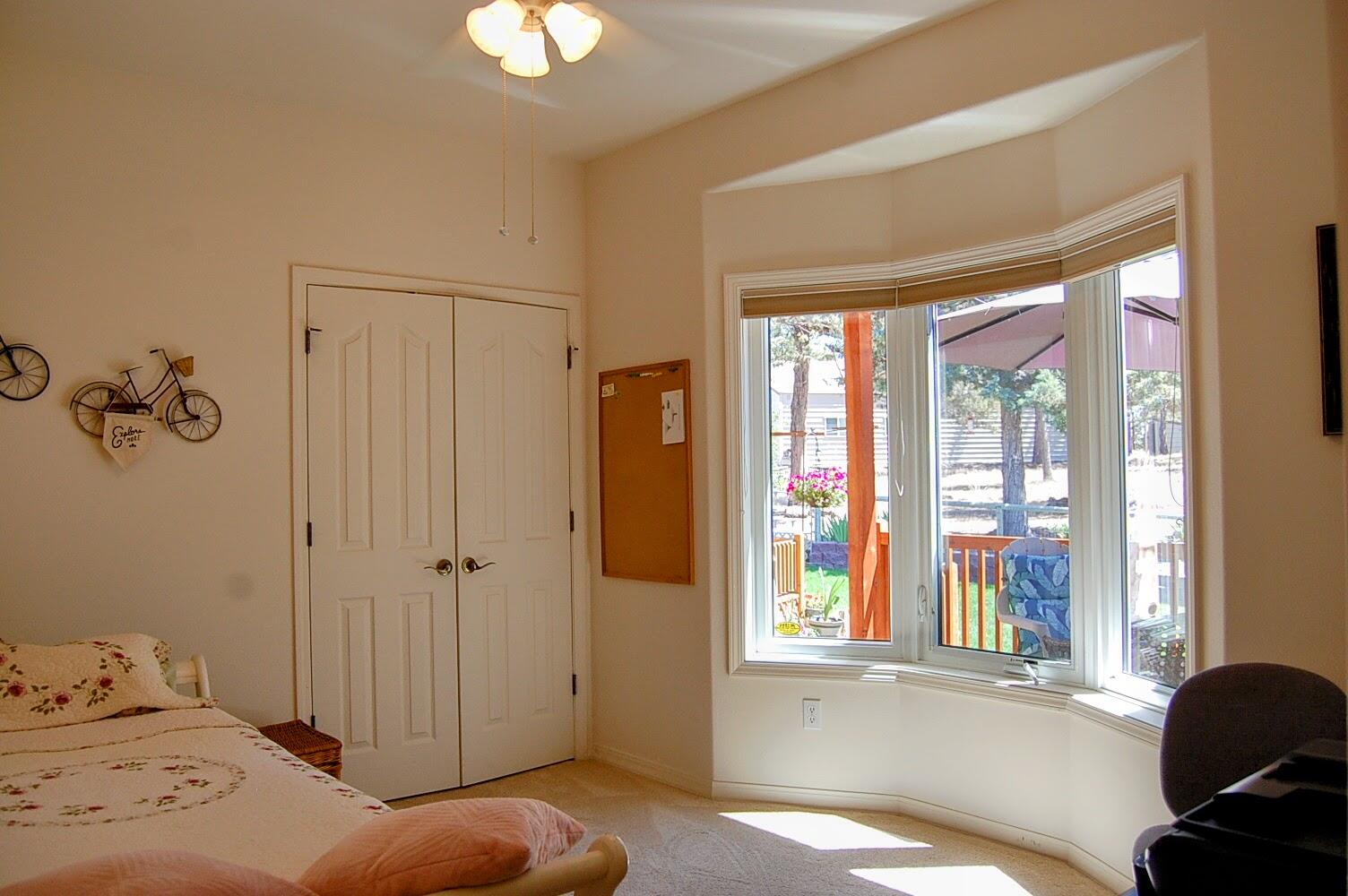 Panoramic View Est - Residential