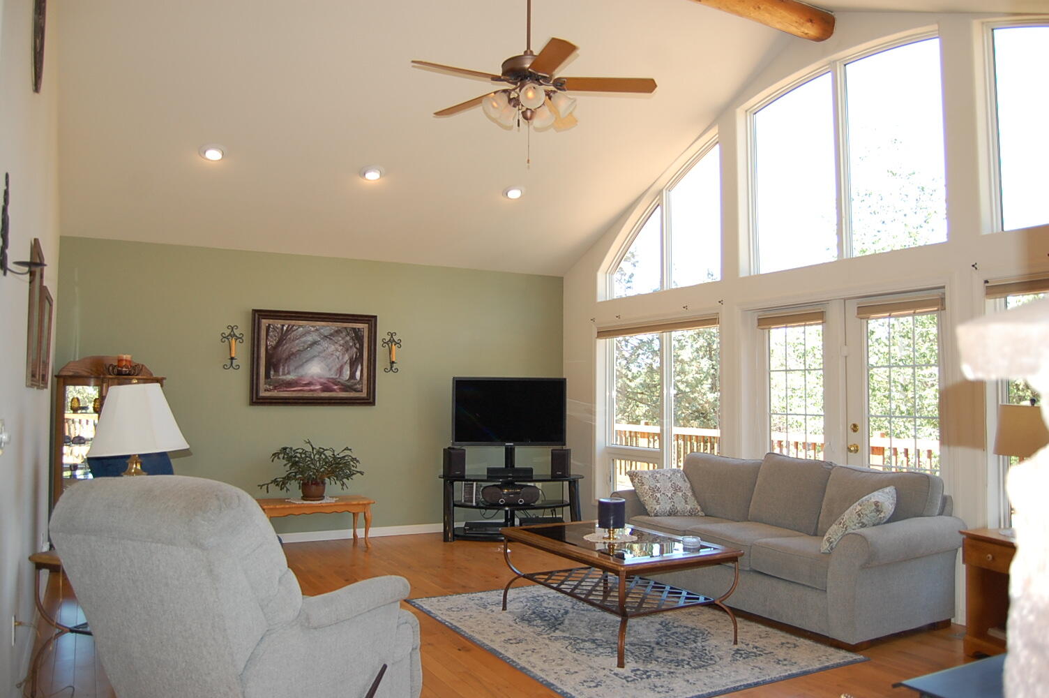 Panoramic View Est - Residential