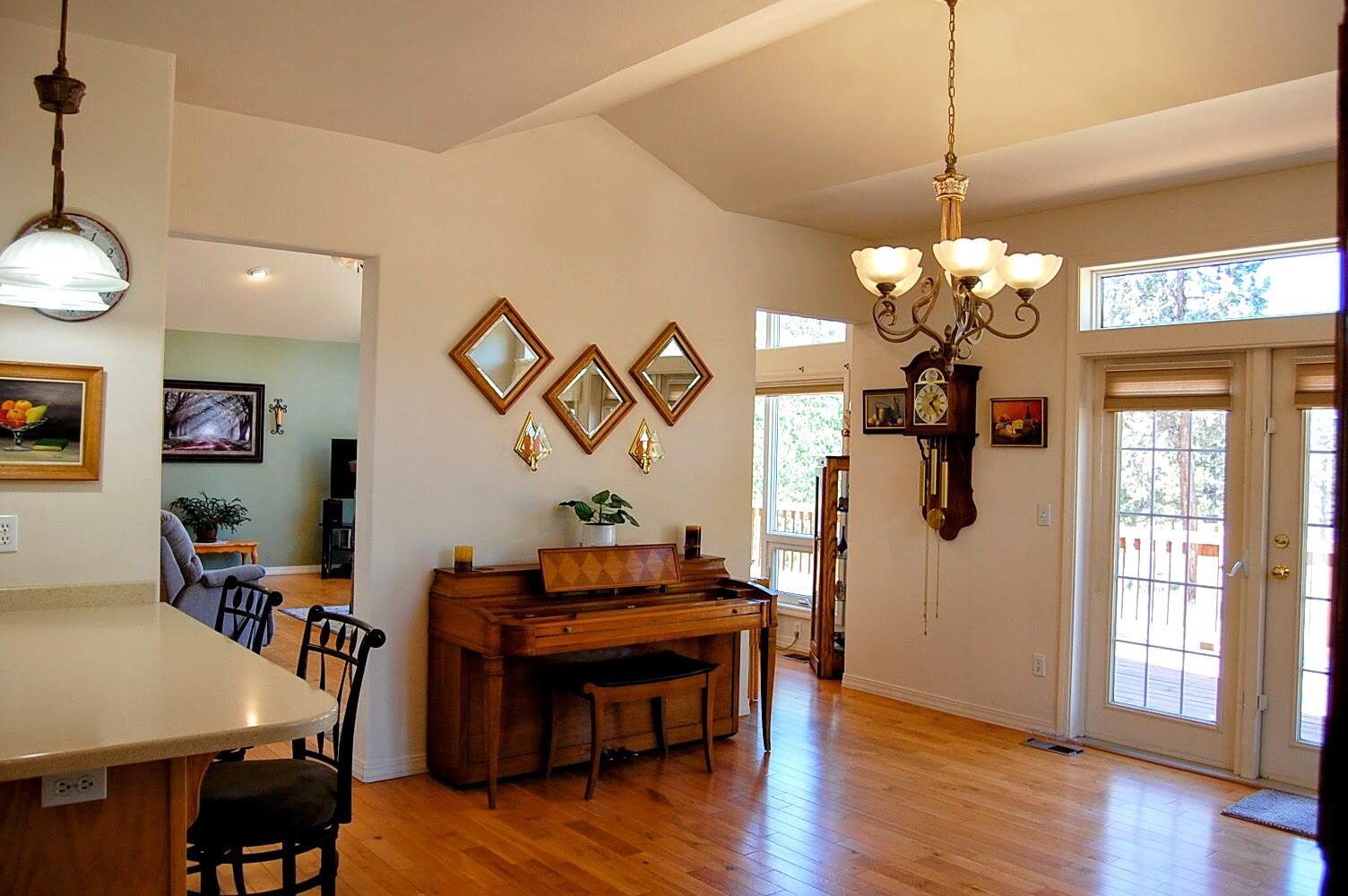 Panoramic View Est - Residential