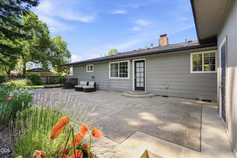 Tiny photo for 2516 Sandy Terrace, Medford, OR 97504 (MLS # 220225134)