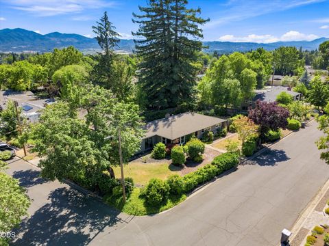 Tiny photo for 2516 Sandy Terrace, Medford, OR 97504 (MLS # 220225134)