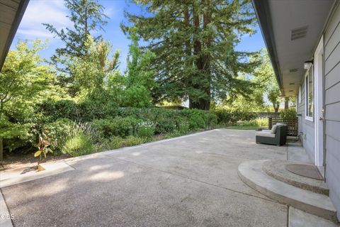 Tiny photo for 2516 Sandy Terrace, Medford, OR 97504 (MLS # 220225134)