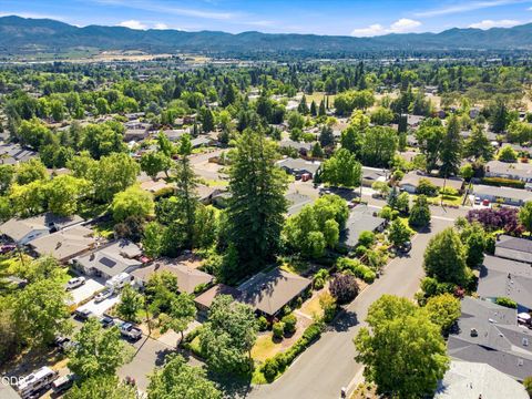 Tiny photo for 2516 Sandy Terrace, Medford, OR 97504 (MLS # 220225134)