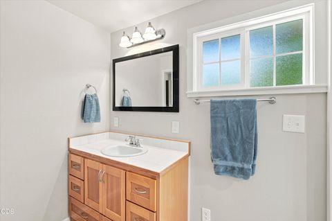 Tiny photo for 2516 Sandy Terrace, Medford, OR 97504 (MLS # 220225134)