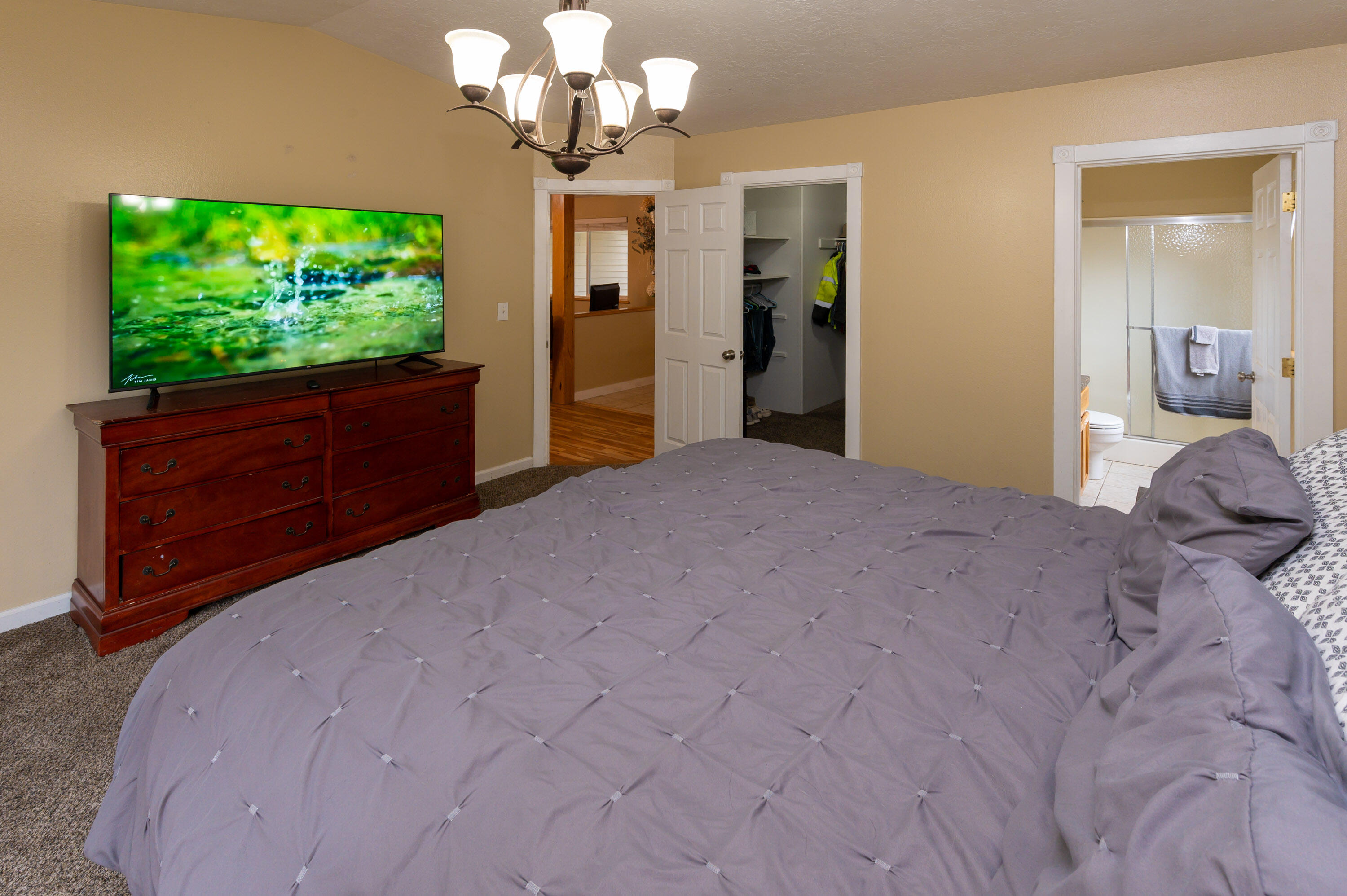 Golden Horseshoe - Residential