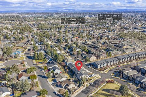 Tiny photo for 20786 Comet Lane, Bend, OR 97701 (MLS # 220216665)