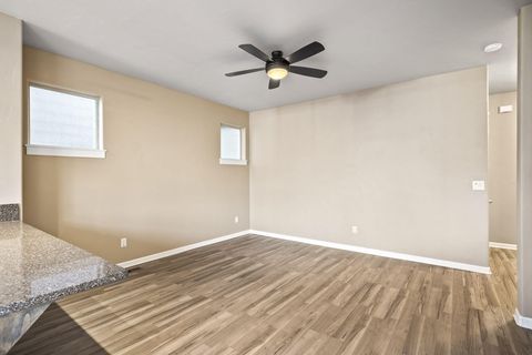 Tiny photo for 20786 Comet Lane, Bend, OR 97701 (MLS # 220216665)