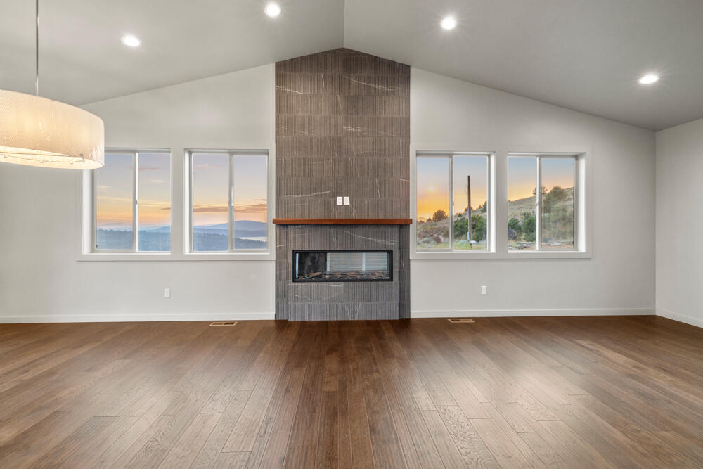 Paradise Hill - Residential