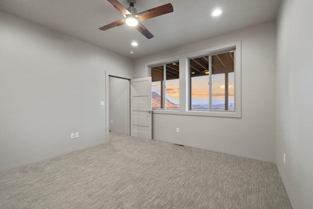 Paradise Hill - Residential