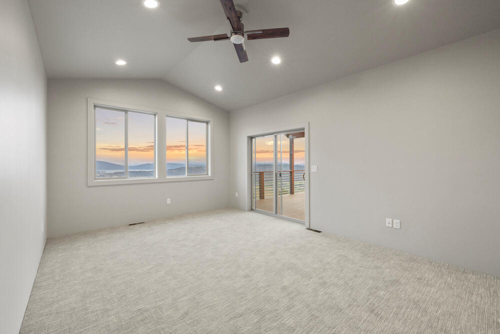 Paradise Hill - Residential