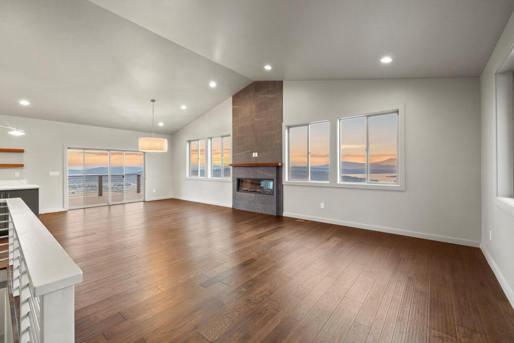 Paradise Hill - Residential