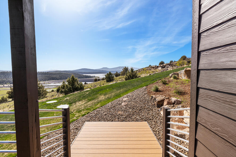 Paradise Hill - Residential