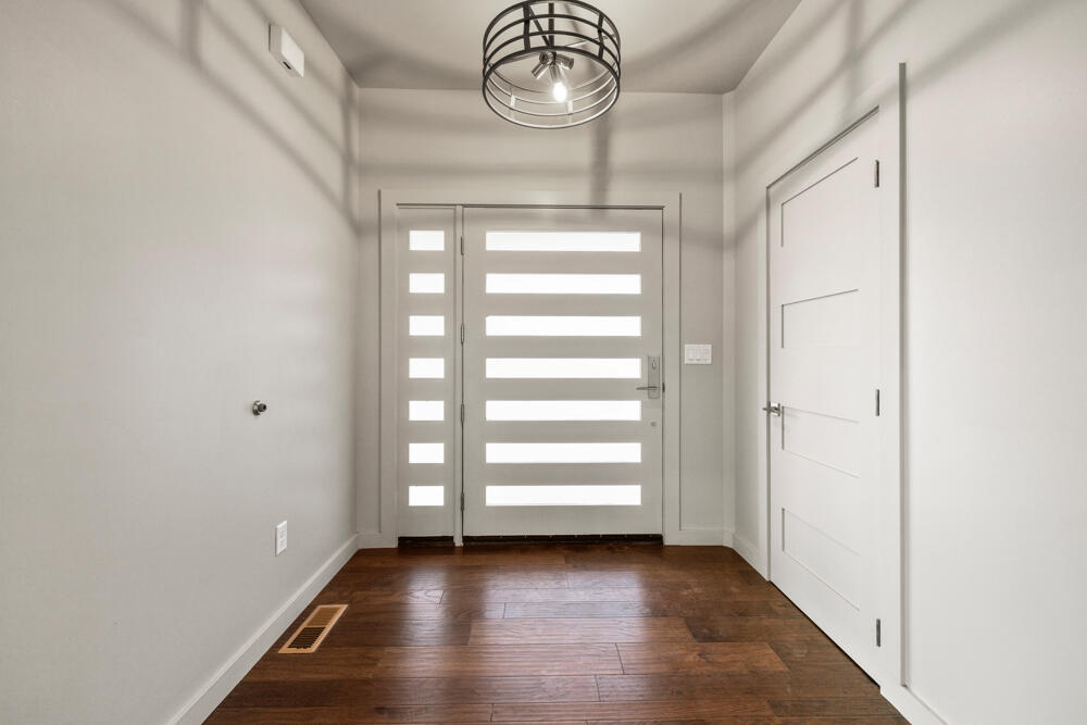 Paradise Hill - Residential