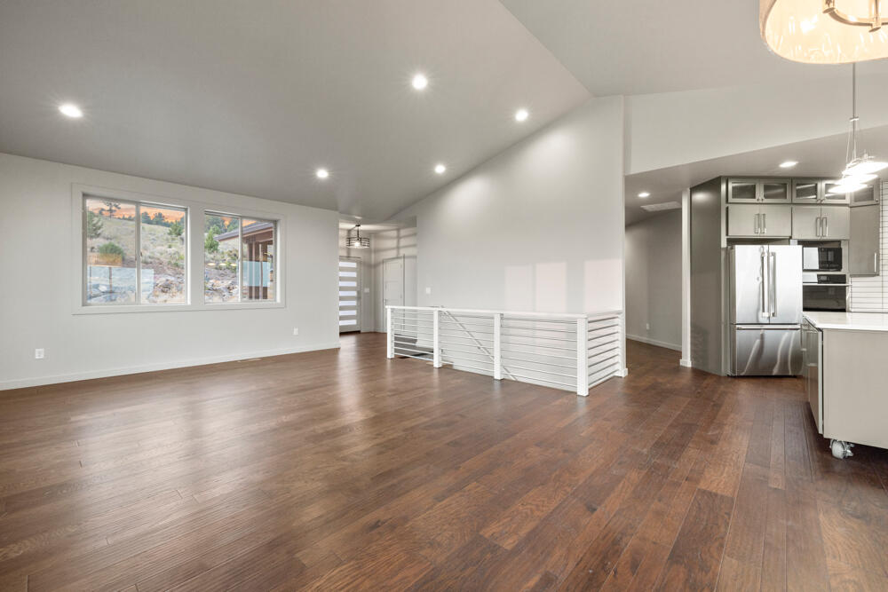 Paradise Hill - Residential