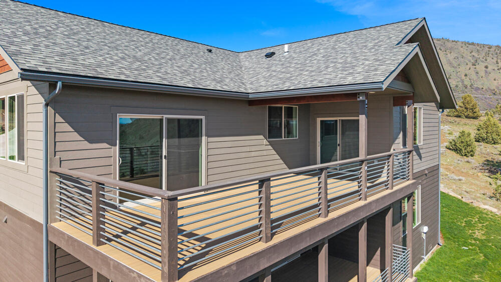 Paradise Hill - Residential