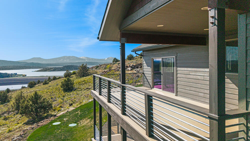 Paradise Hill - Residential