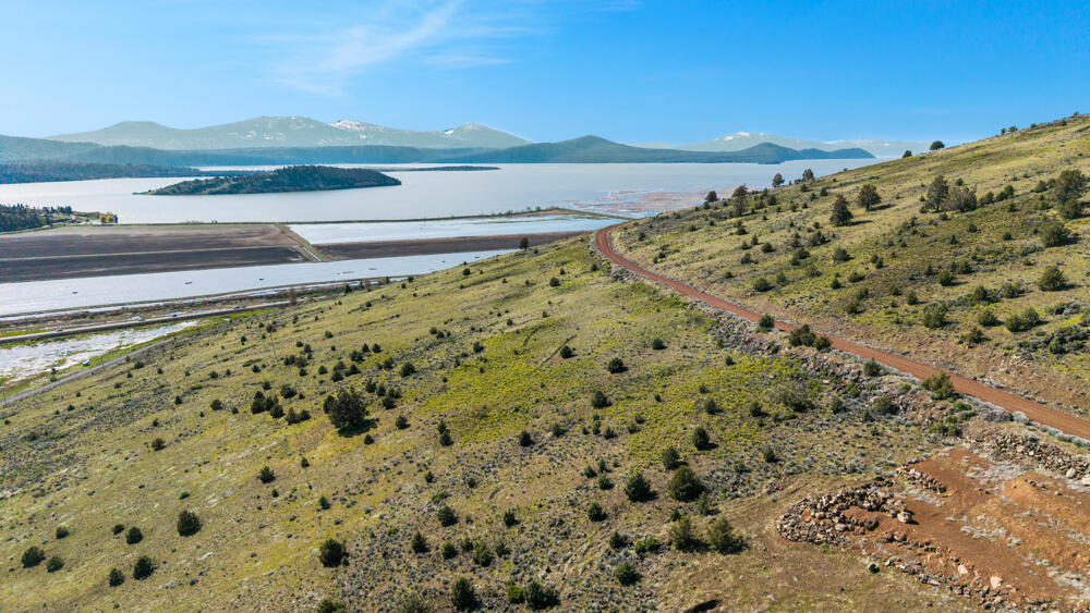 Paradise Hill - Residential