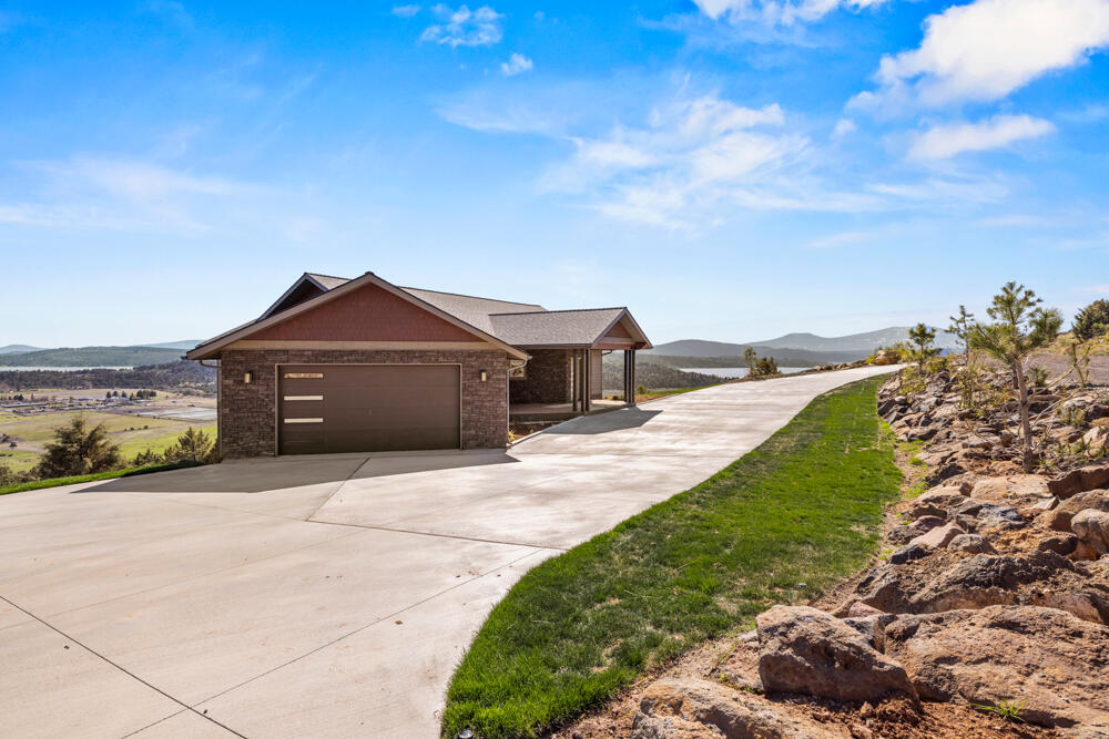 Paradise Hill - Residential