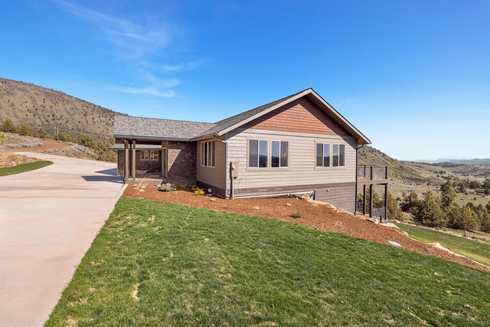 Paradise Hill - Residential