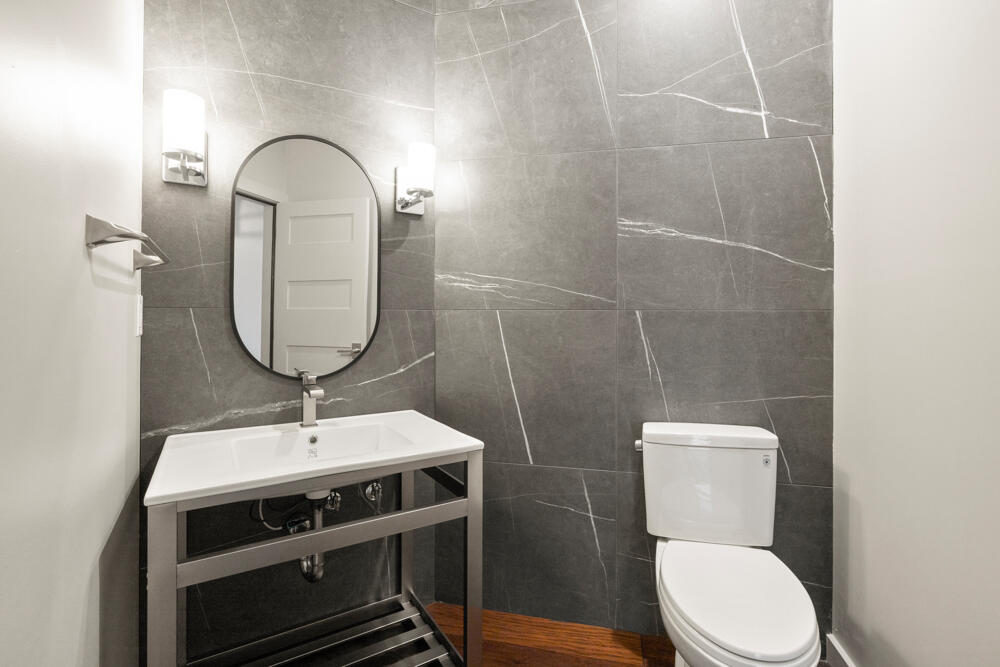 Paradise Hill - Residential