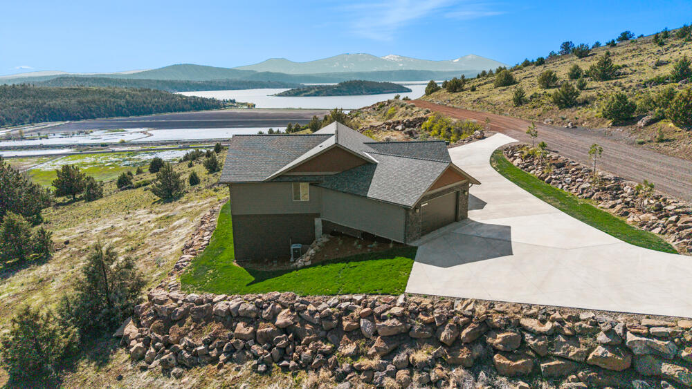 Paradise Hill - Residential