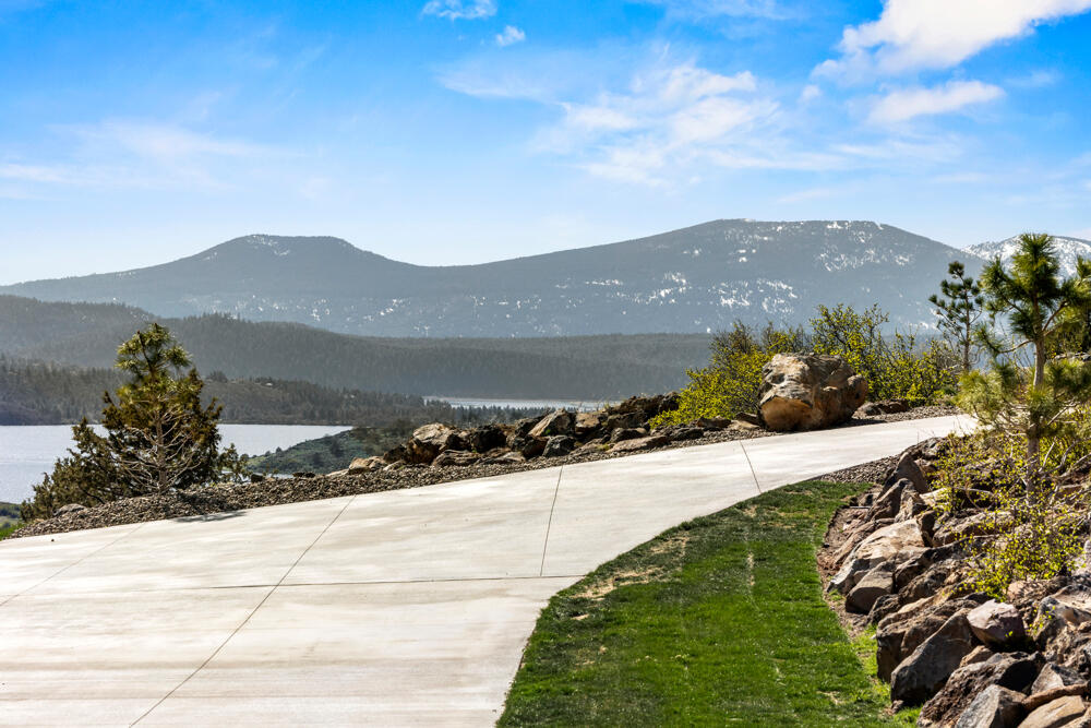 Paradise Hill - Residential