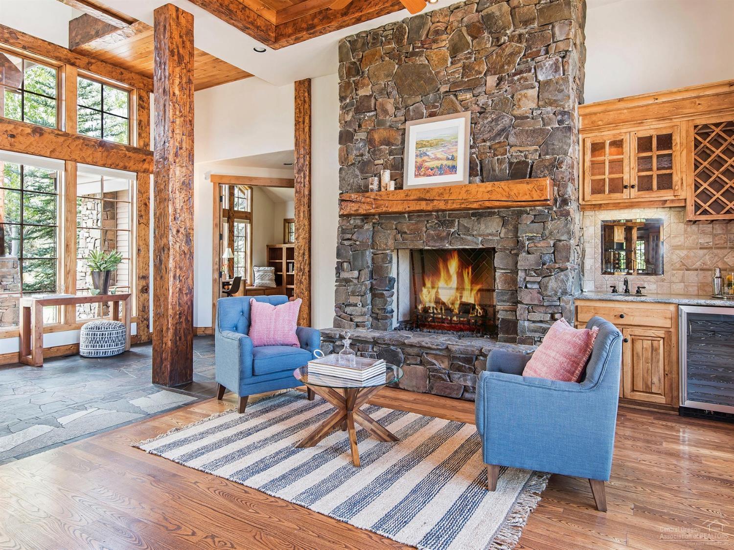 Broken Top - Residential