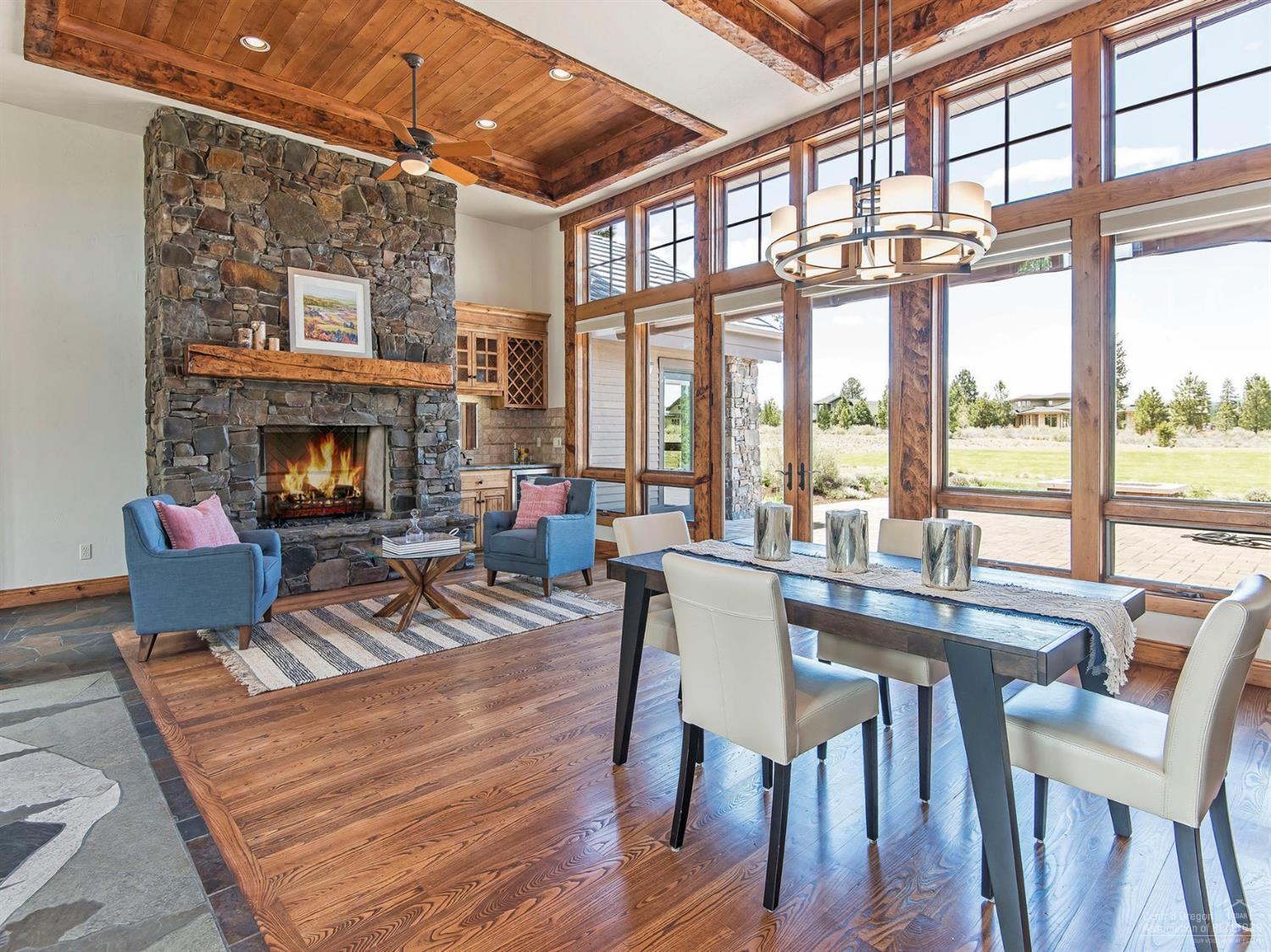 Broken Top - Residential