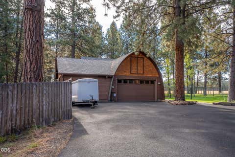 Tiny photo for 69210 Harness, Sisters, OR 97759 (MLS # 220227339)