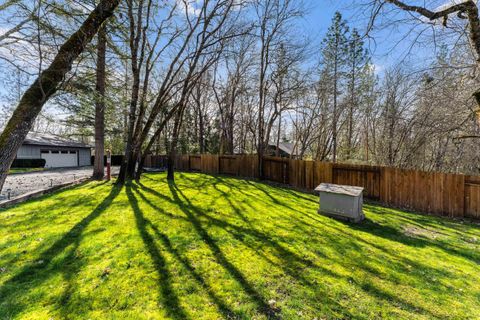 Tiny photo for 291 Chaparral Drive, Grants Pass, OR 97526 (MLS # 220216884)