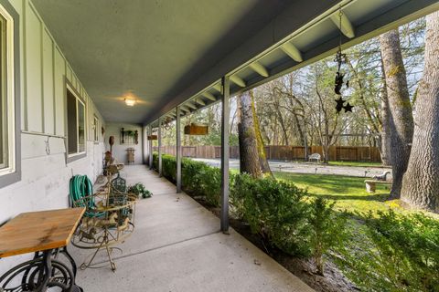 Tiny photo for 291 Chaparral Drive, Grants Pass, OR 97526 (MLS # 220216884)