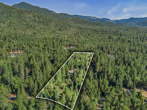 Tiny photo for 4059 Ditch Creek Road, Rogue River, OR 97537 (MLS # 220212660)