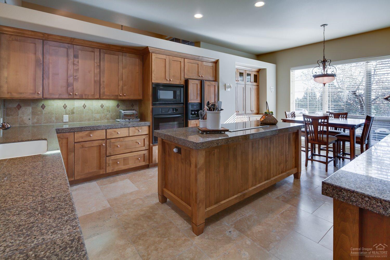 Eagle Crest - Residential