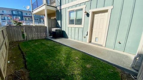 Tiny photo for 341 Englemann Lane, Medford, OR 97501 (MLS # 220213910)