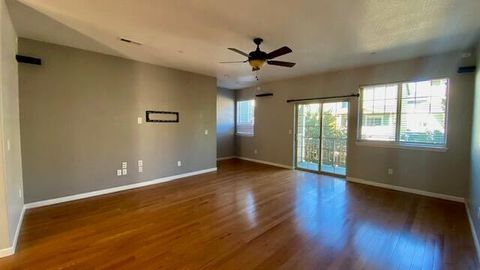 Tiny photo for 341 Englemann Lane, Medford, OR 97501 (MLS # 220213910)