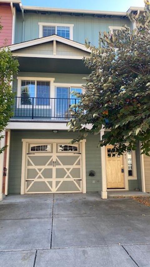 Photo of 341 Englemann Lane, Medford, OR 97501 (MLS # 220213910)