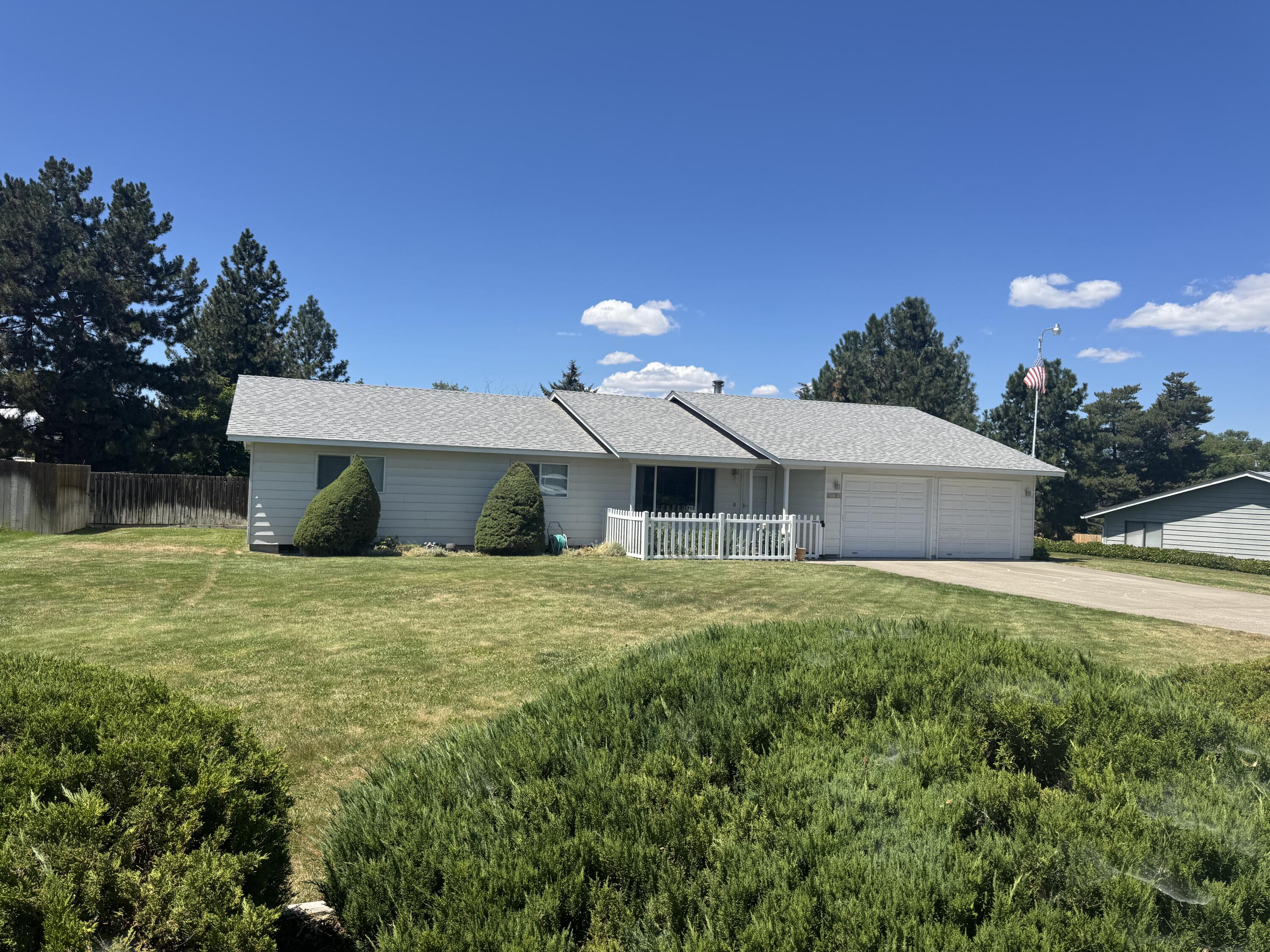 Shouns Crossroads - Residential