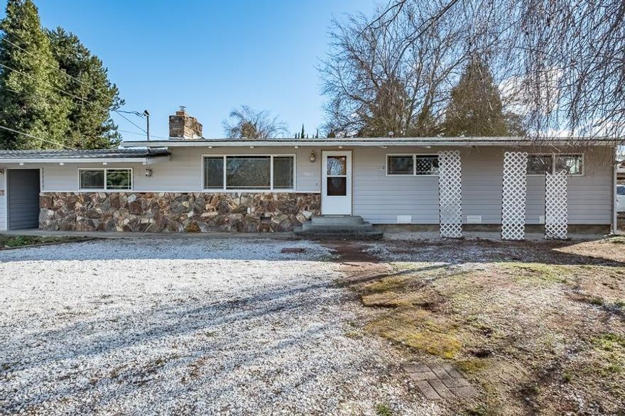 Great property for an investor or a do-it-yourselfer. Ranch style home that sits on a large lot. Single story with 3 bedrooms 2 baths and a bonus room that has an attached bath. Detached one car garage that could be converted into additional bedroom/shop, just needs a little TLC