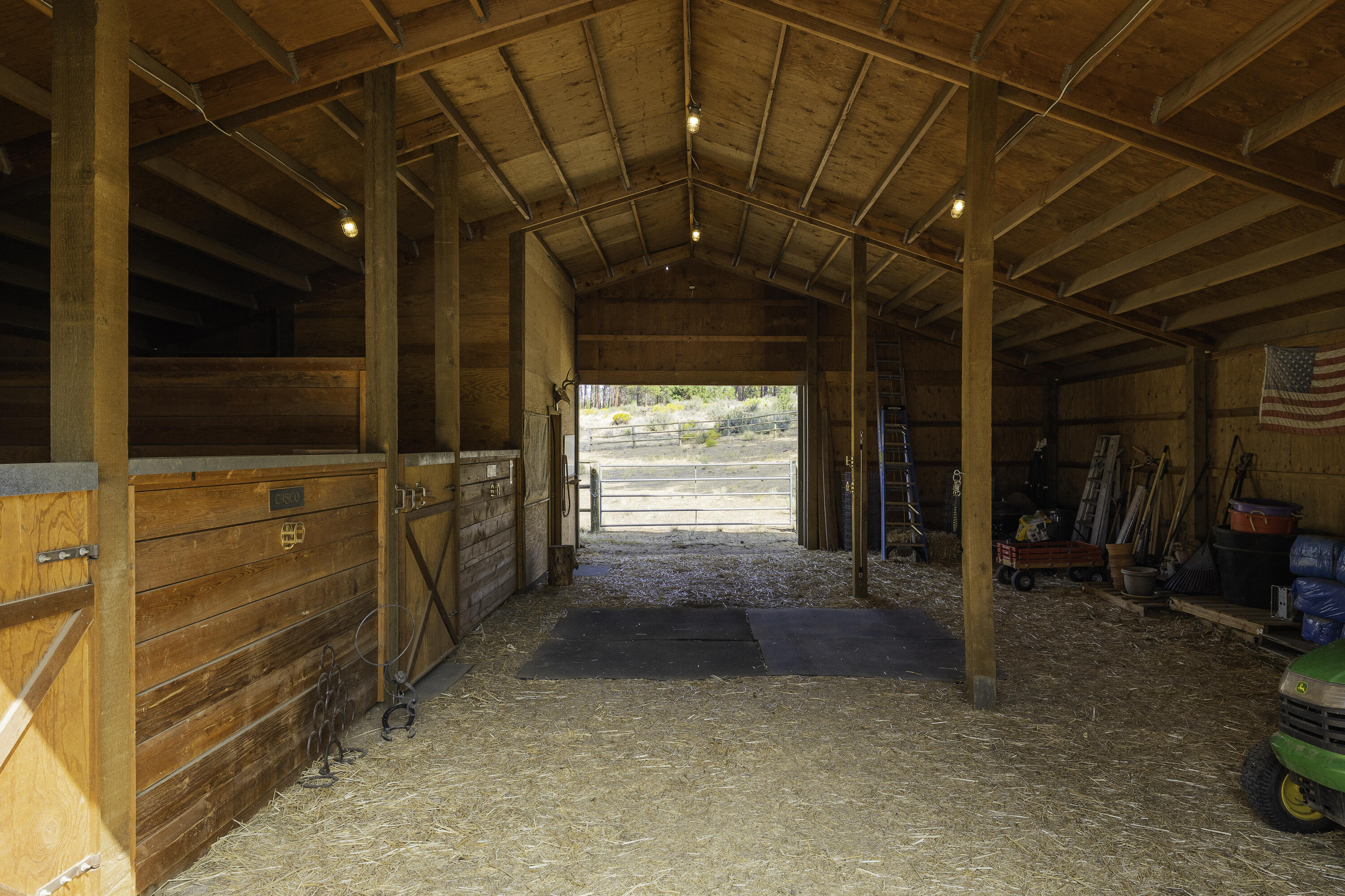 Woodside Ranch - Residential