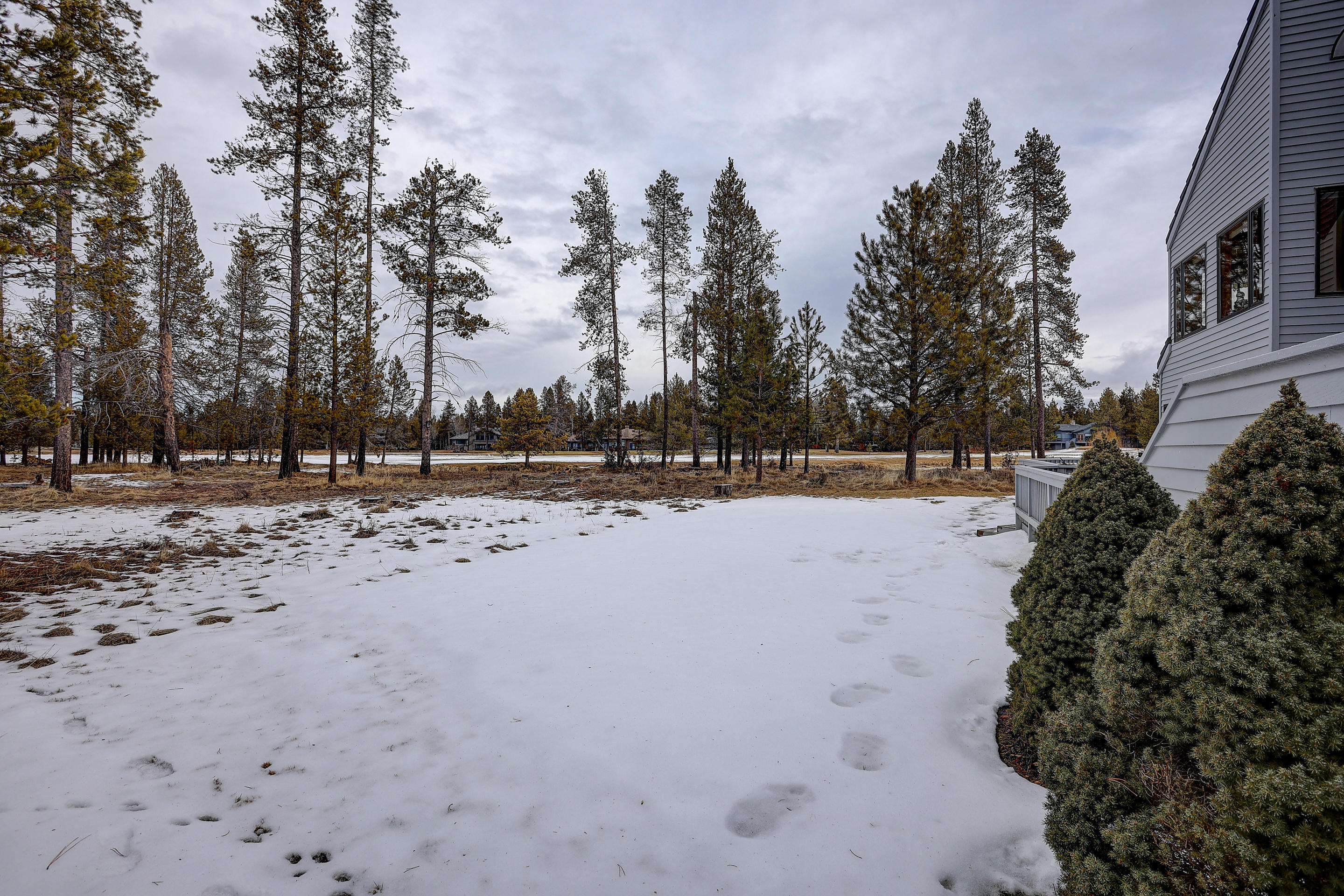 Fairway Crest Village - Residential